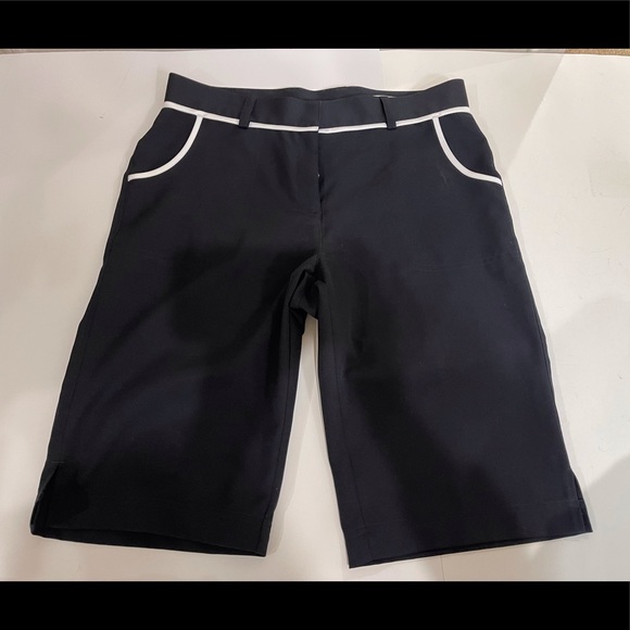 Callaway Golf Shorts Knee Length Flat Front Size 6 - Picture 1 of 11